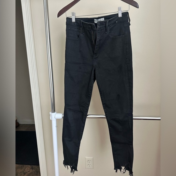 Women’s Abercrombie Skinny Jeans - Picture 1 of 3